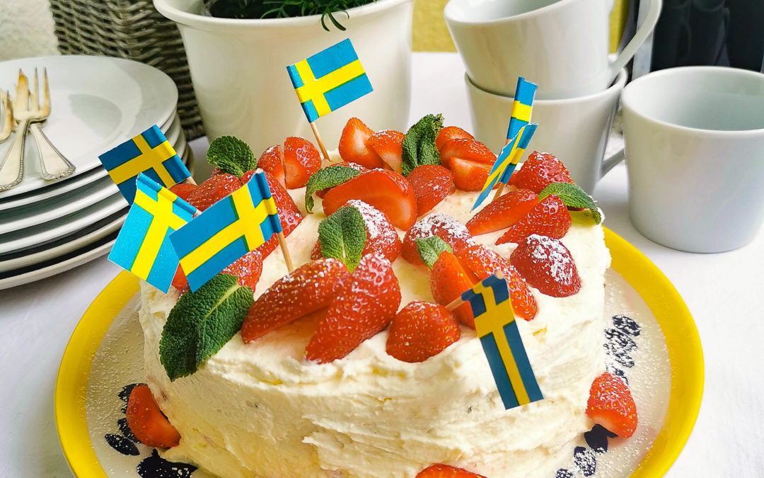 Mittsommer Schweden, Jordgubbtårta, Erdbeertorte